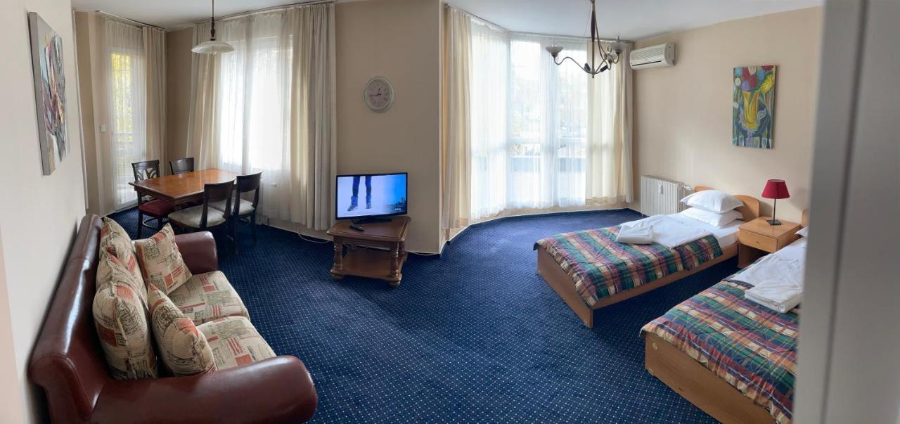 Hotel Rotasar صوفيا المظهر الخارجي الصورة
