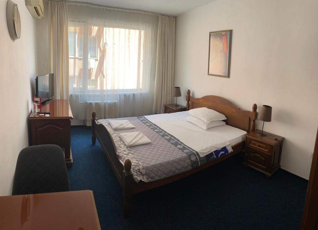 Hotel Rotasar صوفيا المظهر الخارجي الصورة