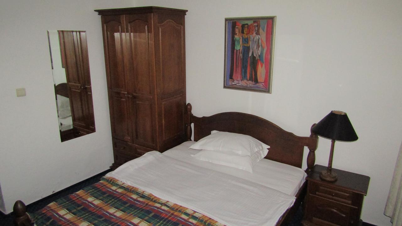 Hotel Rotasar صوفيا المظهر الخارجي الصورة